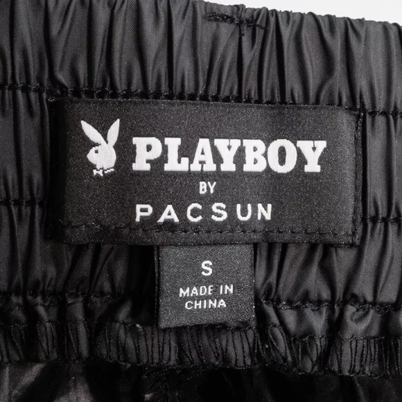 NWOT Playboy Nylon Cargo Pants Windbreaker Black High-Rise Belt Pocket Women’s S - Picture 5 of 7